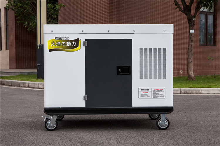 大澤動(dòng)力柴油發(fā)電機(jī)水冷的好處