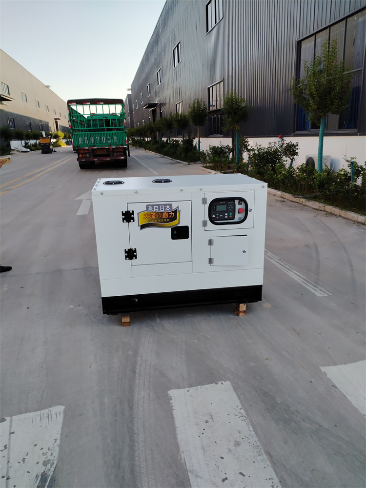 大澤柴油25kw千瓦發(fā)電機380v220v